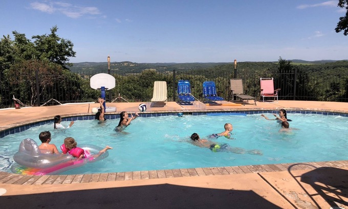 Huntsville House | Secluded Getaway with Private Pool and Panoramic View of the Arkansas Ozarks!