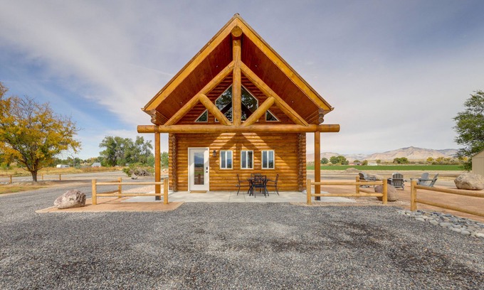 Grand Junction Cabin | Secluded Grand Junction Getaway w/Sweeping Views!