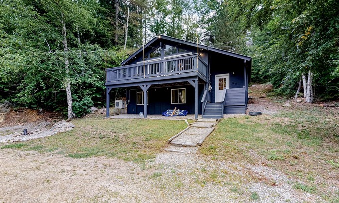 Bartlett House | Secluded home with gas woodstove, new kitchen & AC - near ski resort & trails