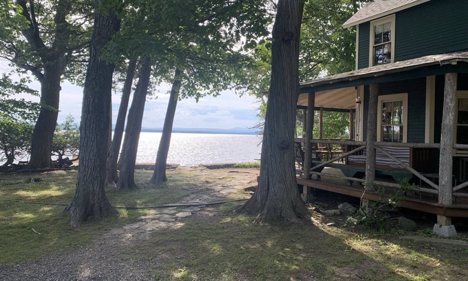 South Hero House | Secluded Lake Champlain Home on 1200' of Frontage