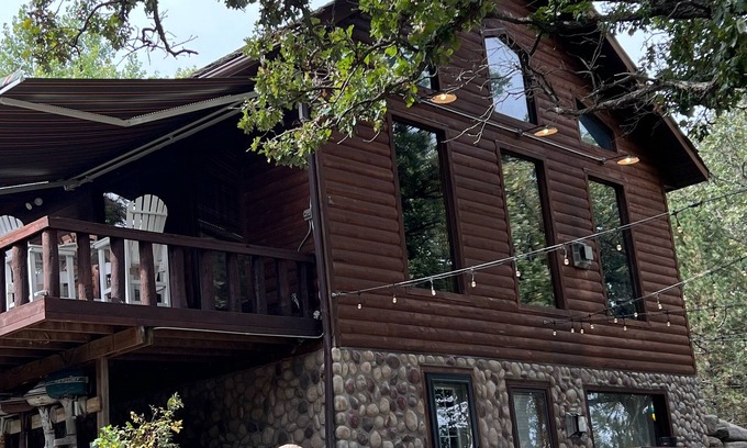 Jackson Cabin | Secluded Lakefront Lodge in Iowa's Great Lakes