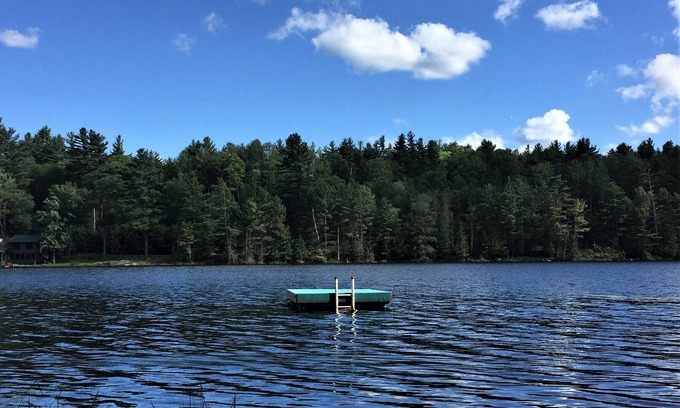 Adirondack House | Secluded lakeside ADK home