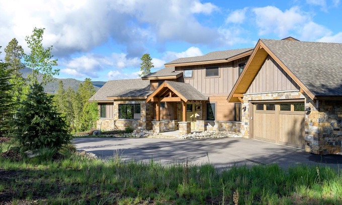 Winter Park Highlands House | Secluded Luxury at Pole Creek Lodge | No Neighbors in Sight | Relax Under The Stars