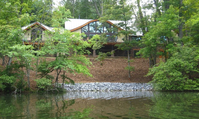 Lynchburg House | Secluded Luxury; In-law Suite on Evergreen Lake