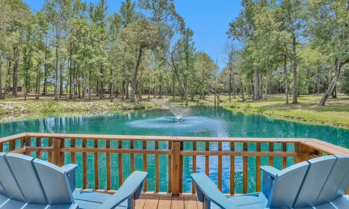 Montgomery House | Secluded Luxury Wagon | Pond King Bed Patio