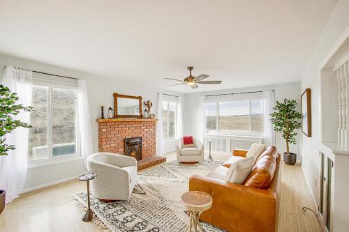 Golden Valley County House | Secluded Montana Getaway with Fire Pit and Views!