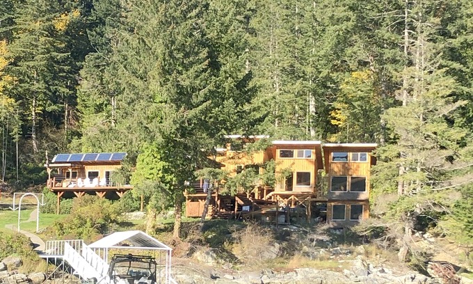 Refuge Cove Cabin | Secluded Oceanfront Property in a peaceful cove in Desolation Sound.
