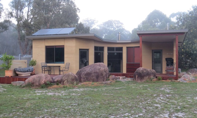 Cannon Creek Cabin | Secluded Off-Grid Rammed Earth Cabin