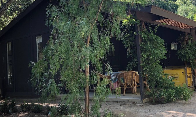 Ojai House | Secluded, private one bedroom house in Ojai Arbolada neighborhood, walk to town