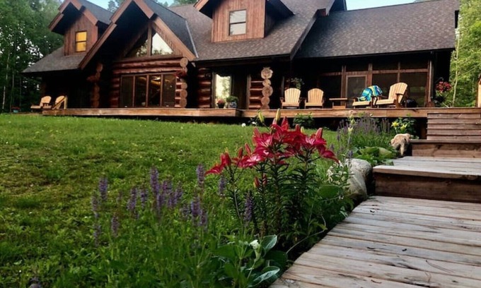 Marcell House | Secluded retreat in northern Minnesota