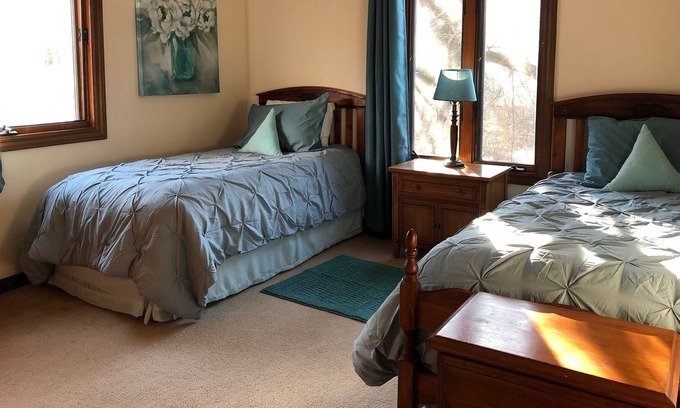 Westerville House | Secluded Retreat