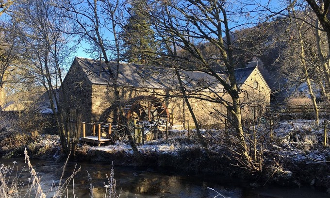 Llandrillo House | Secluded riverside retreat in the Berwyn mountains close to Snowdonia
