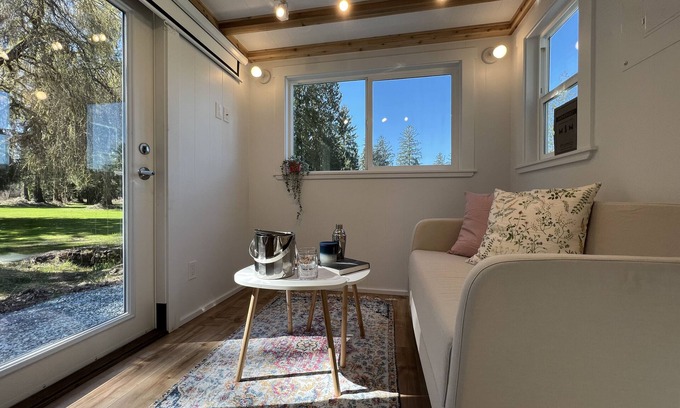 Maple Ridge House | Secluded Tiny House on 20 Acres