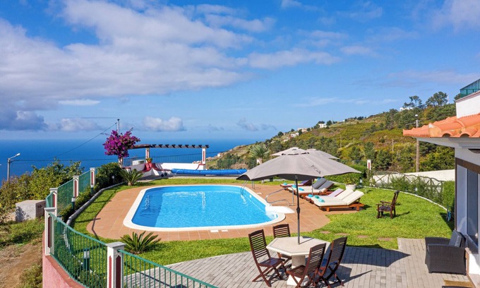 Calheta House | Secluded Tranquil Villa, Stunning Views | Theo's