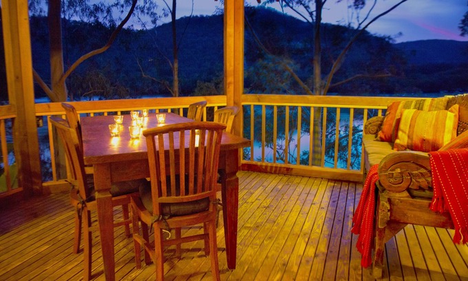 Gunderman House | Secluded Treehouse on the Hawkesbury River