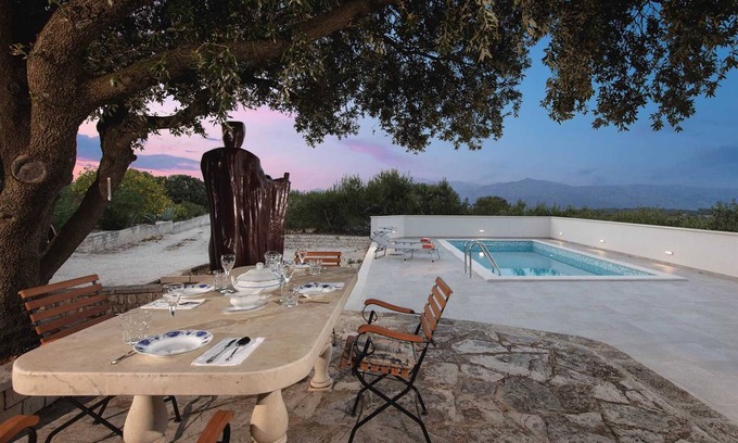 Praznica Villa | Secluded Villa Dubrava, Brač Island