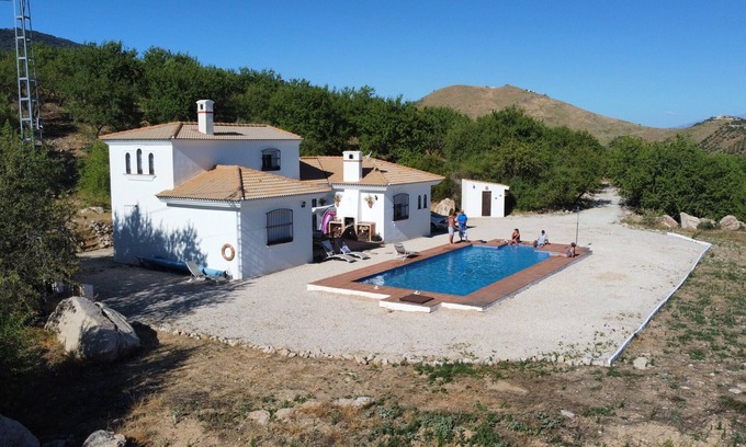 Colmenar Villa | Secluded villa with stunning views and large private pool