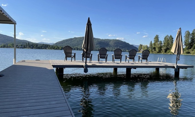 Sagle House | Secluded Waterfront House on Pend Oreille