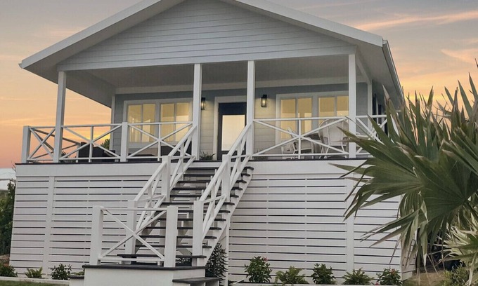 Hope Town House | Second Wind - 3BR, 2BA With Atlantic Views!