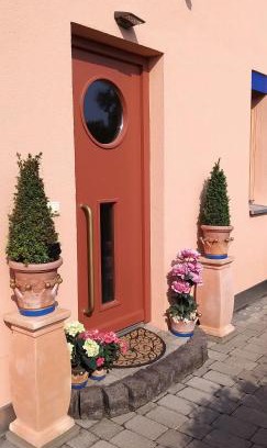 Flonheim Apartment | SECRA Exclusive Maisonette-Ferienzimmer Am Backhausgarten