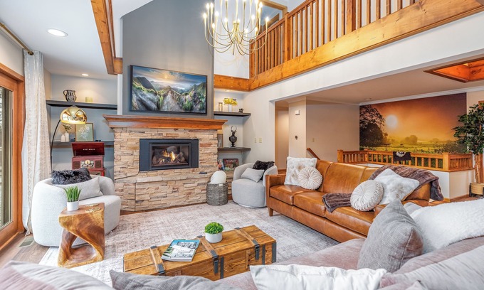 The Galena Territory Cabin | Secret Room-Hot Tub-Billards-Firepit-Games-Pool access
