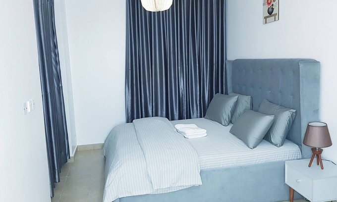 Ofin Apartment | Secure welcoming serene community - 24h power supply