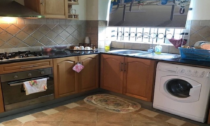 Pointe D'esny Villa | Secured quiet holiday stay - 2 mins walk to beach