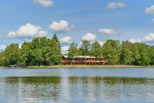 Klein Vielen House | Seehaus Hartwigsdorf