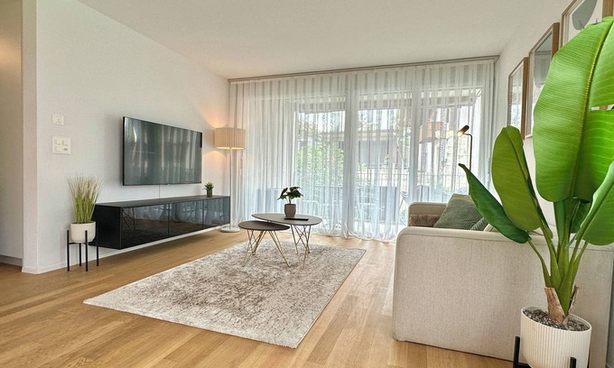 Kerzers Apartment | Seeland Bijou Apartment - 2 bed