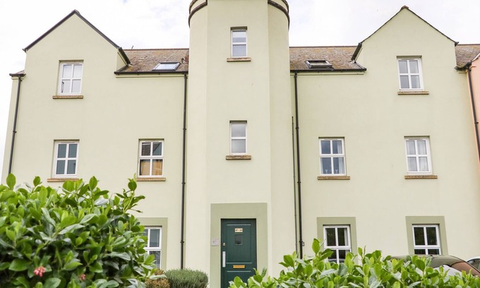 Killyleagh Apartment | SELAH, country holiday cottage, with a garden in Killyleagh