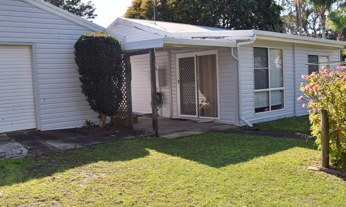 South West Rocks Cottage | Seldom Inn - close to the water