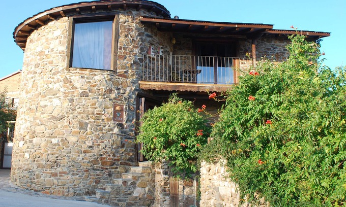 San Miguel del Robledo Cottage | Self catering Jardines del Robledo for 2 people