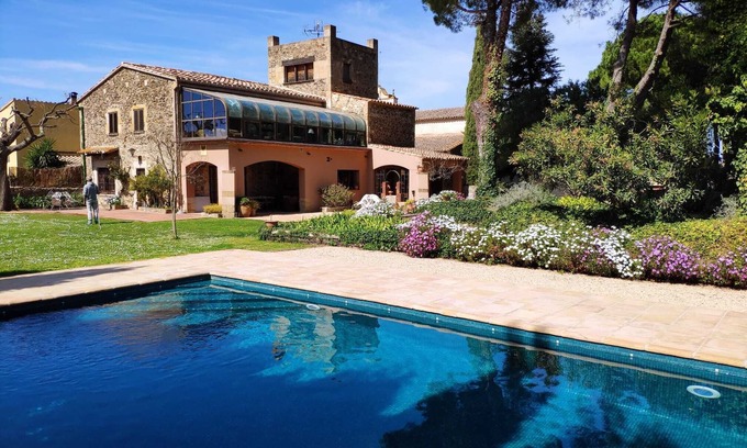 Sant Pol Cottage | Self catering La Rectoría for 10 people