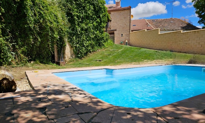 Pradena Cottage | Self catering El Escondite De Castroserna for 10 people