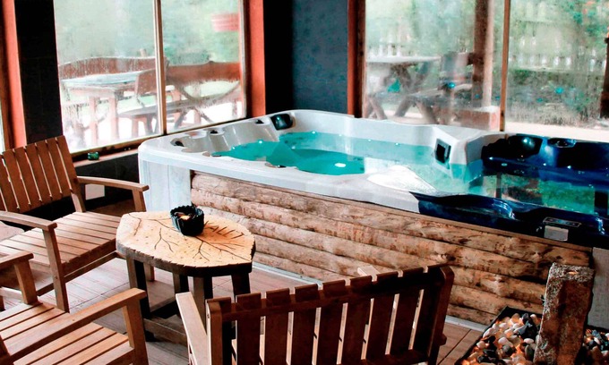 Prades Cottage | Self catering El Xalet de Prades for 10 people