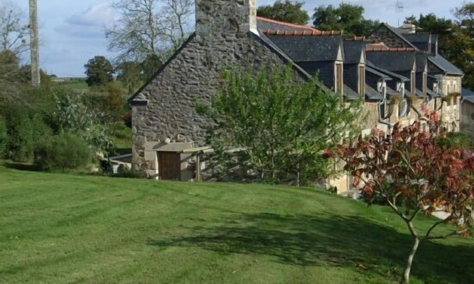 Corseul Cottage | Self catering La Julerie for 4 people
