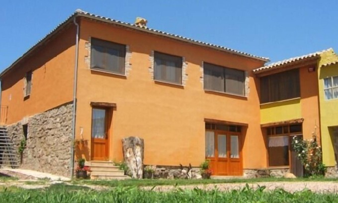 Farreres-Suanya-Comtals-Sta.Caterina-L'oller-La Guia Cottage | Self catering Les Farreras for 7 people