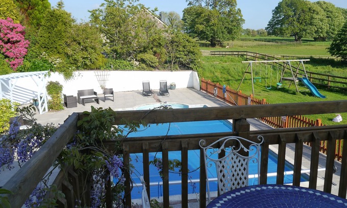 Trewen Cottage | Self Catering Rural Farm Cottage + Heated Pool Cornwall