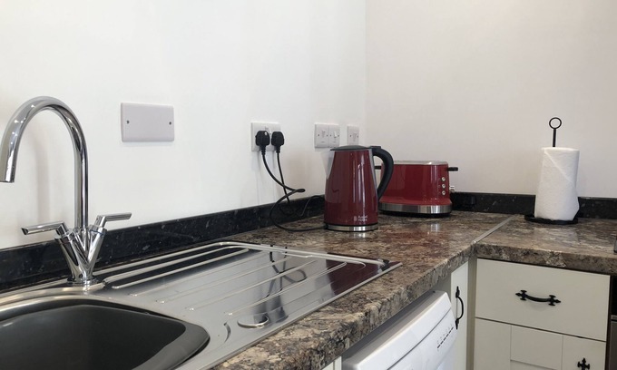 Newton St Loe Apartment | Self Catering Studio Apartment