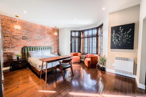 Latin Quarter Apartment | Self Check-In Boutique Hotel - Quartier latin - Room 201