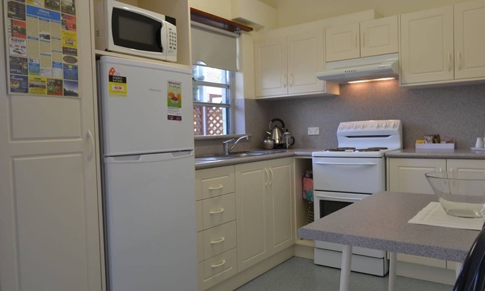 Middleton Beach Apartment | SELF CONTAINED-2 Bdrm Apartments