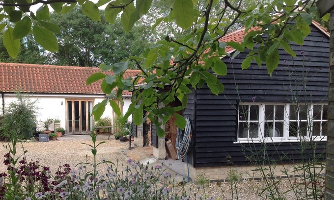 Haslingfield Cottage | Self Contained Cottage In village just 5 miles from central Cambridge