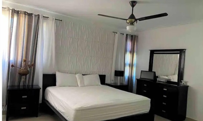 Cerro Alto House | Self check in , moderno, A/C completo Wifi, TV 4K