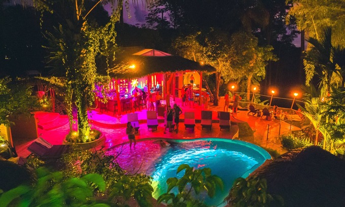 Ballena Hotel | Selva Armonia