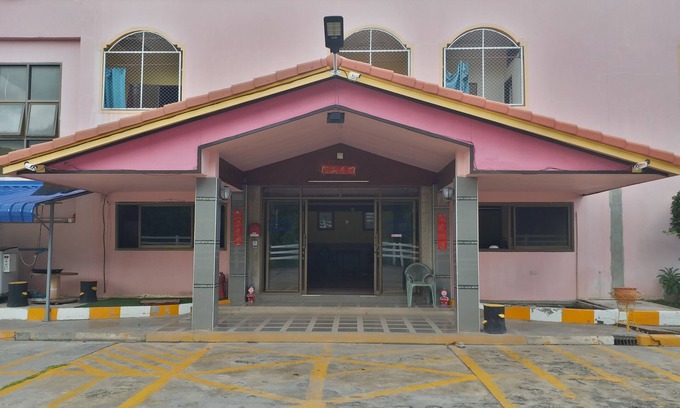 Sung Noen Hotel | Sema Nakhon Hotel