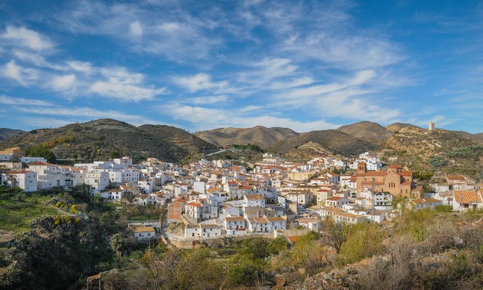 Lubrin Apartment | Semi detached cottage Pool, Private Terraces, Garden and Mountain Views