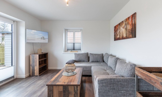 Suden Apartment | Semi-detached house "Utblick" on Nordstrand for up to 4 people