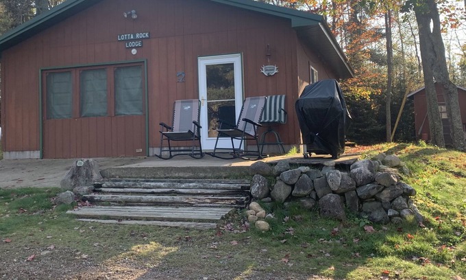 Champion Cabin | Semi-rustic on a quiet lake