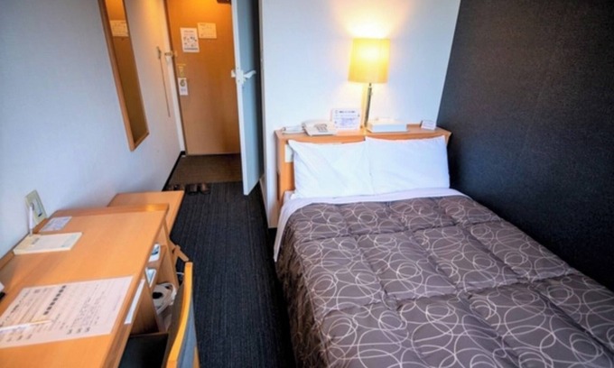 Handa Hotel | Semidouble room Smoking allowed Narrow double/Handa Aichi