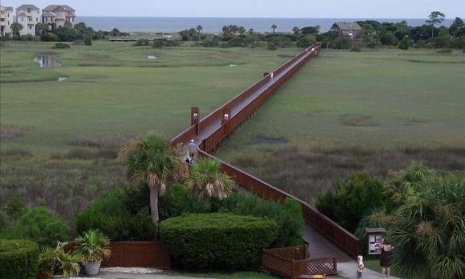 Palmetto Dunes Condo | SENSATIONAL SUMMER! Beautiful Beachside Resort-Heated Pool-Tennis-Jacuzzi